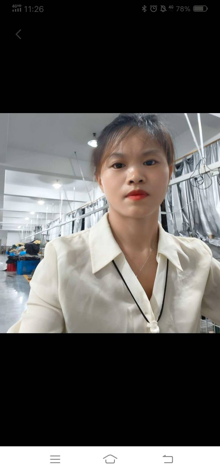 走失者照片 希望大家帮帮我寻找女友