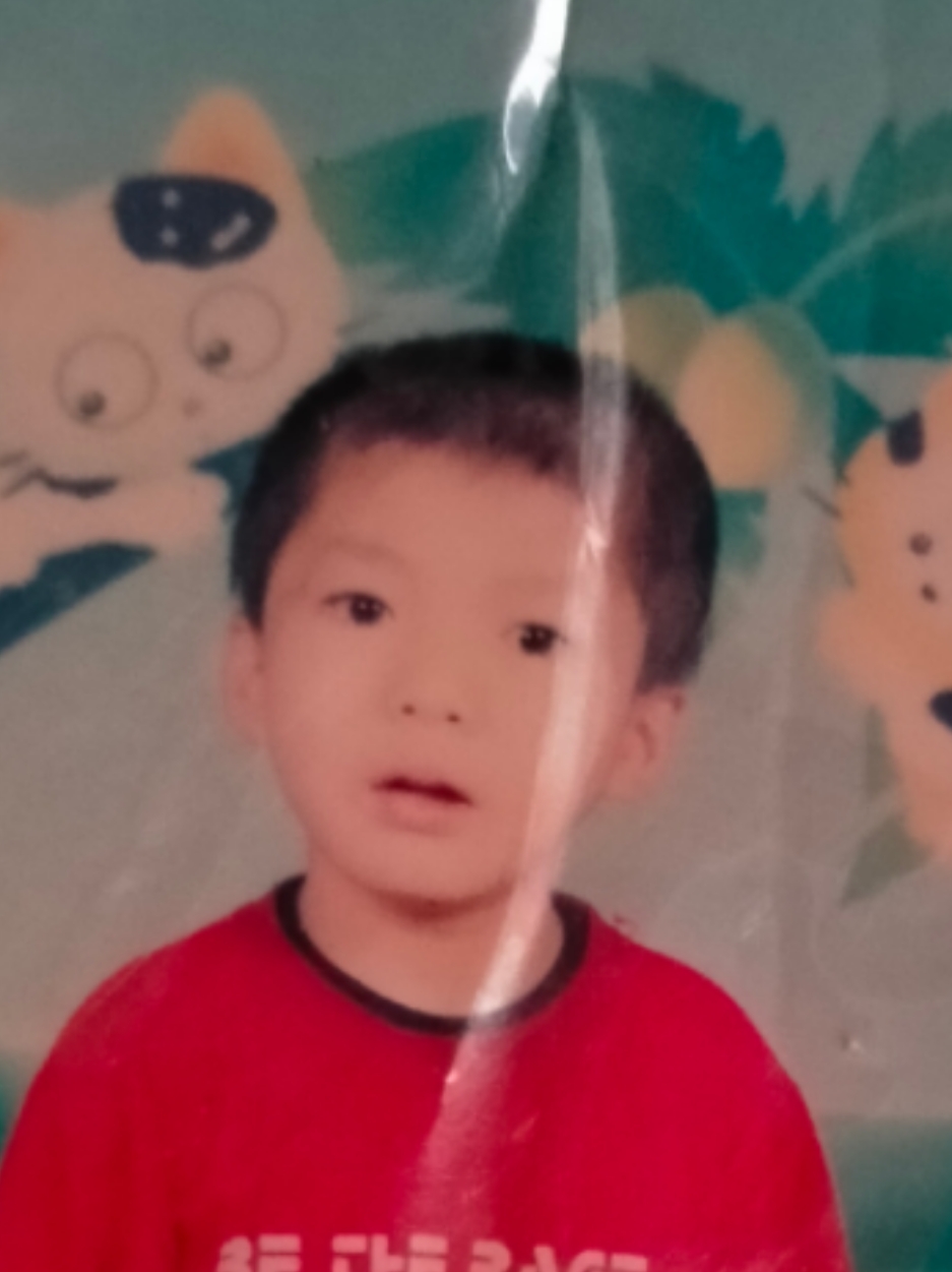 走失者照片 孩子，爹现在万里悲秋常