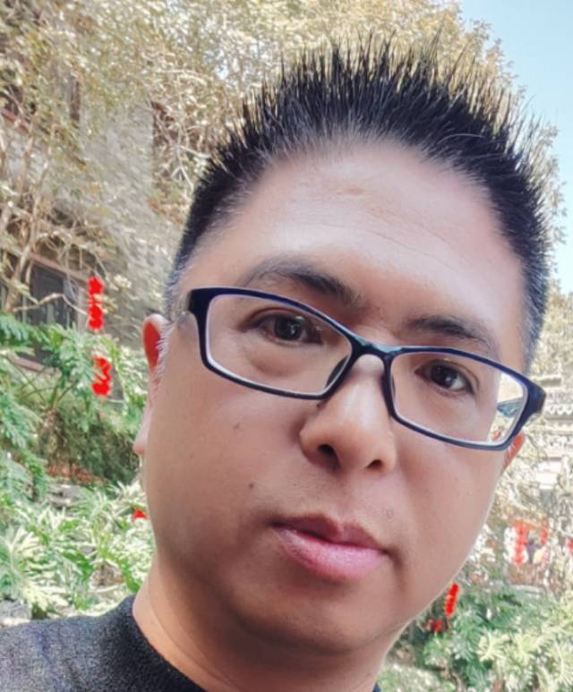 走失者照片 朋友，失踪半年