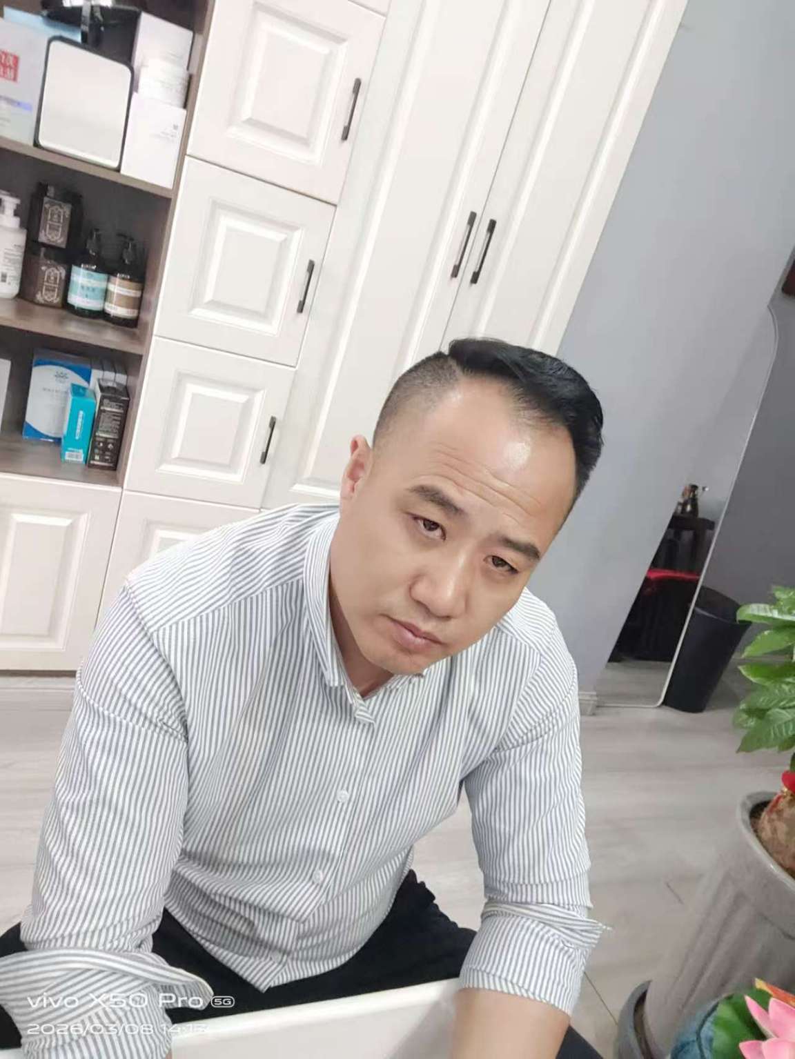 走失者照片 我是出生2岁别别人抱走的