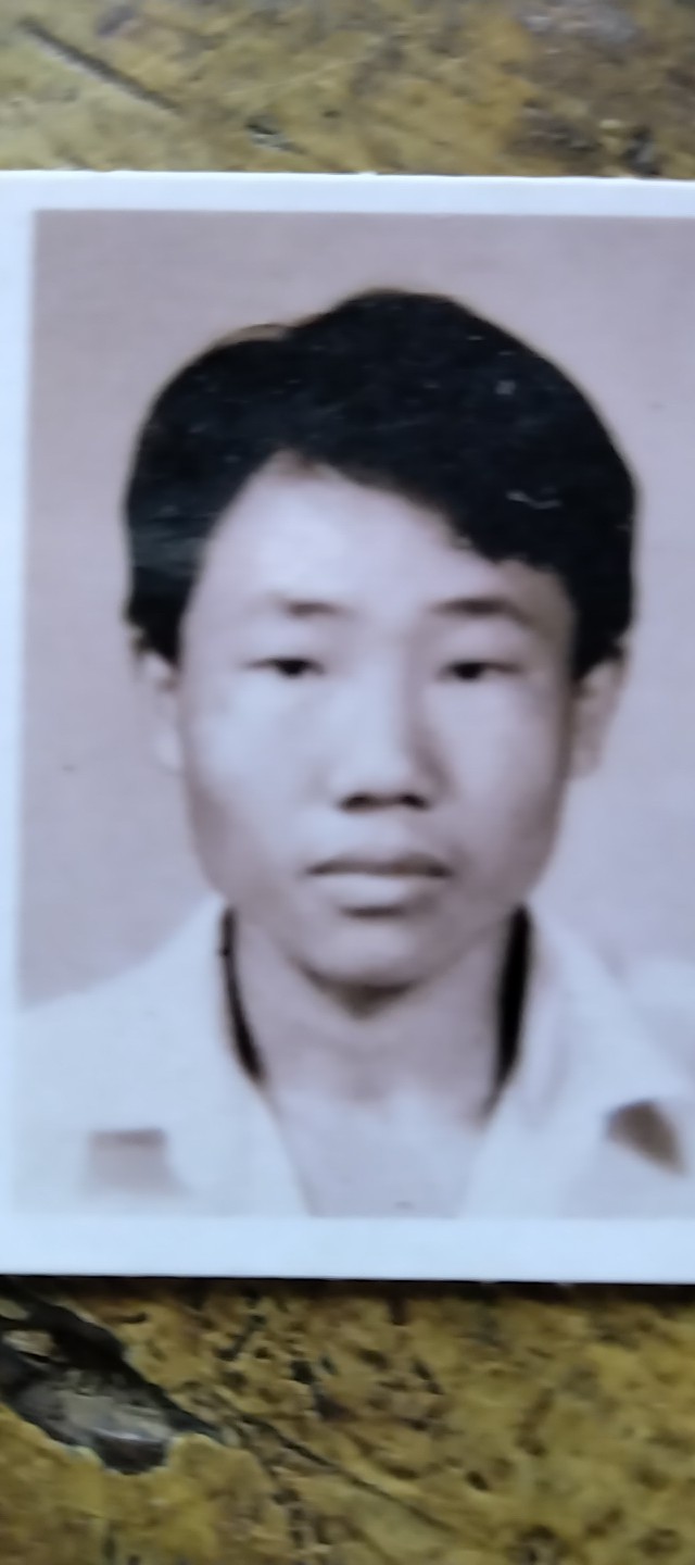 走失者照片 年老父母寻找失踪儿子