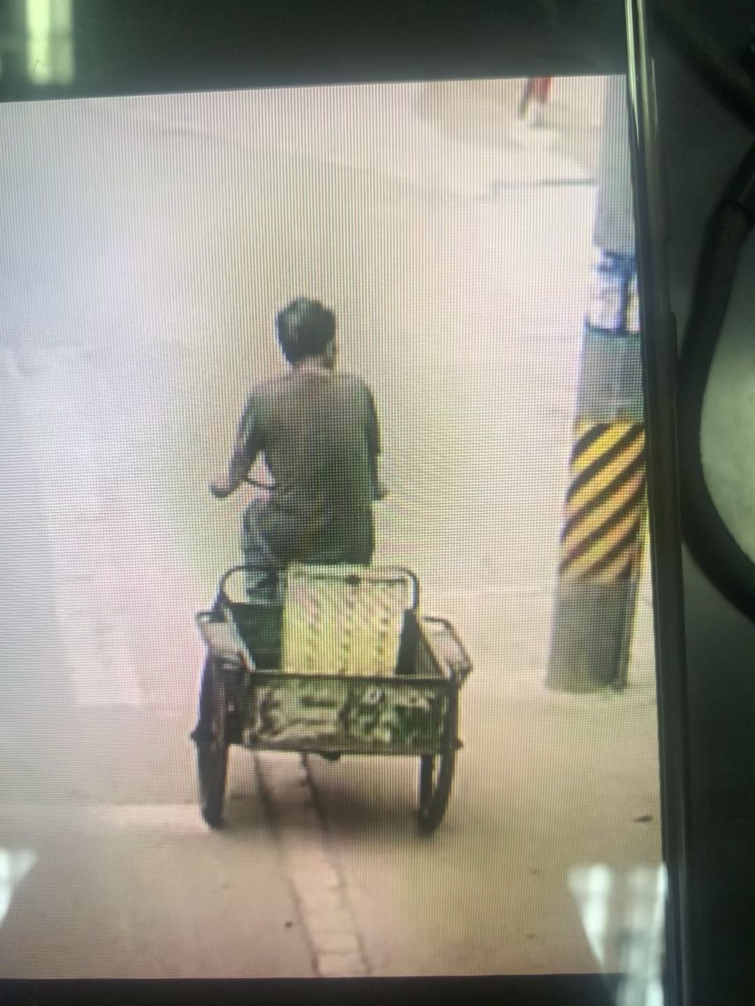 走失者照片 求求大家看见的一定联系一下