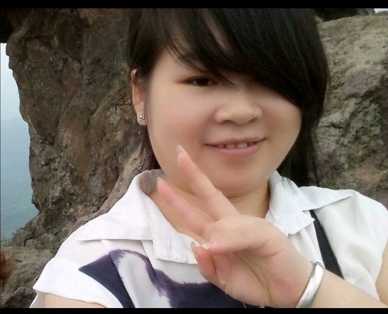 走失者照片 望网络朋友帮忙寻找这对母子