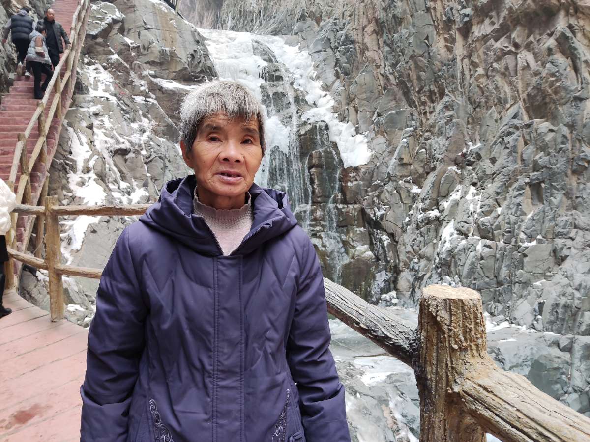 走失者照片 麻烦大家帮忙转发找找妈妈，我扣恩感...
