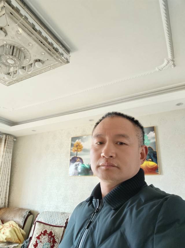 走失者照片 本人希望能找到到自己的父母及兄弟，...