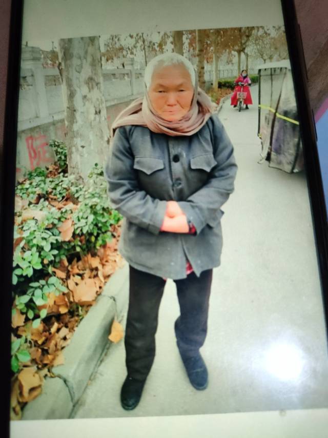 走失者照片 请大家帮助一起寻找,好人一生平安