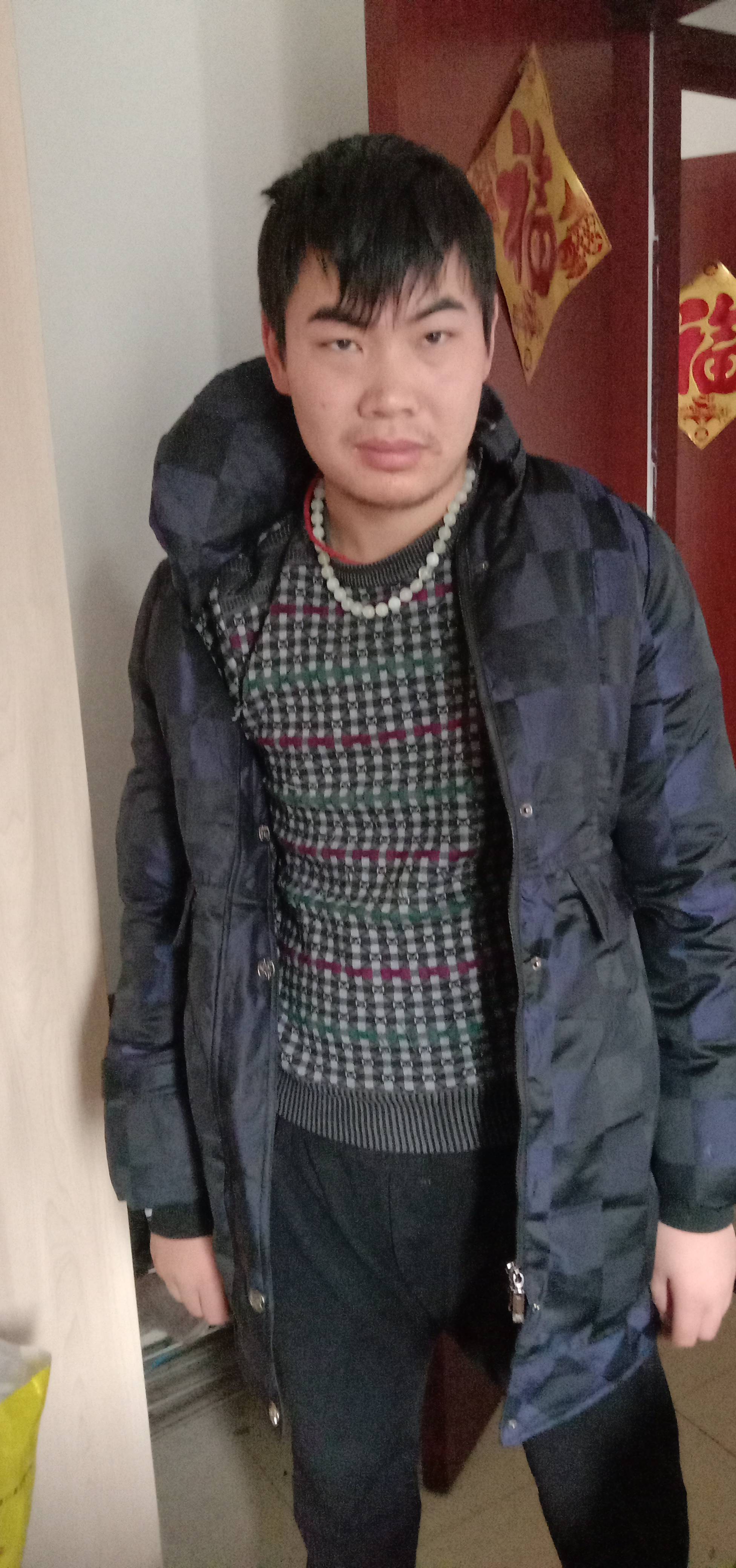 走失者照片 求求大家帮忙留意一下我哥哥