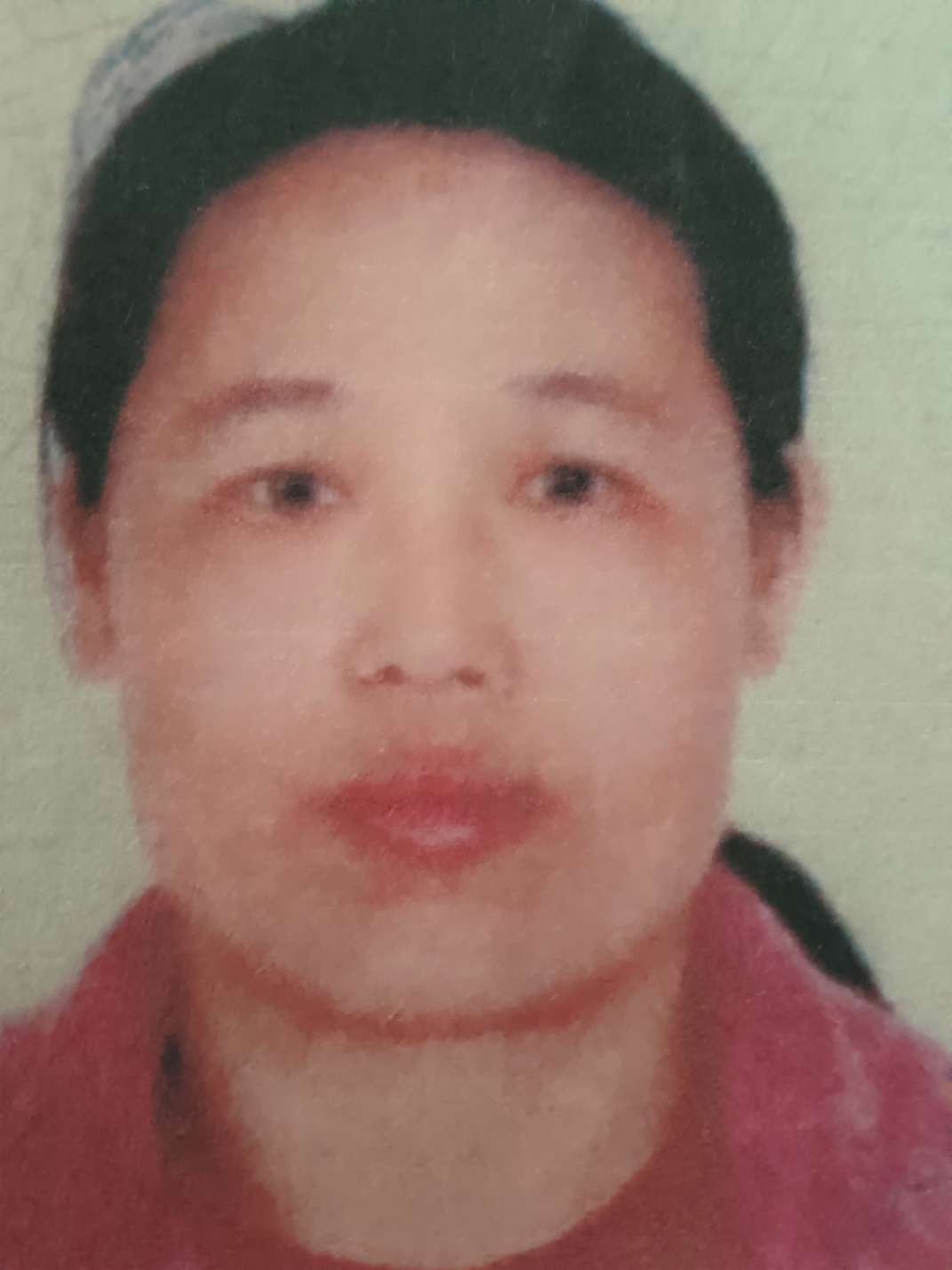 走失者照片 祝福好心人帮忙寻找这个女人，谢谢