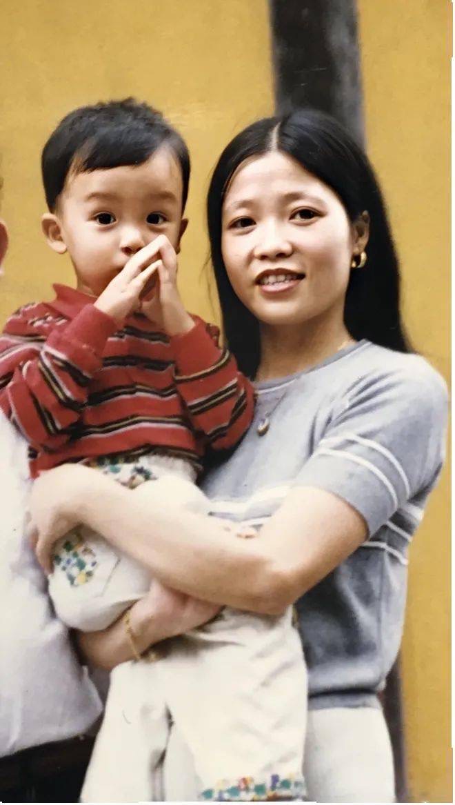 走失者照片 王磊这是你妈妈找了你22年！
