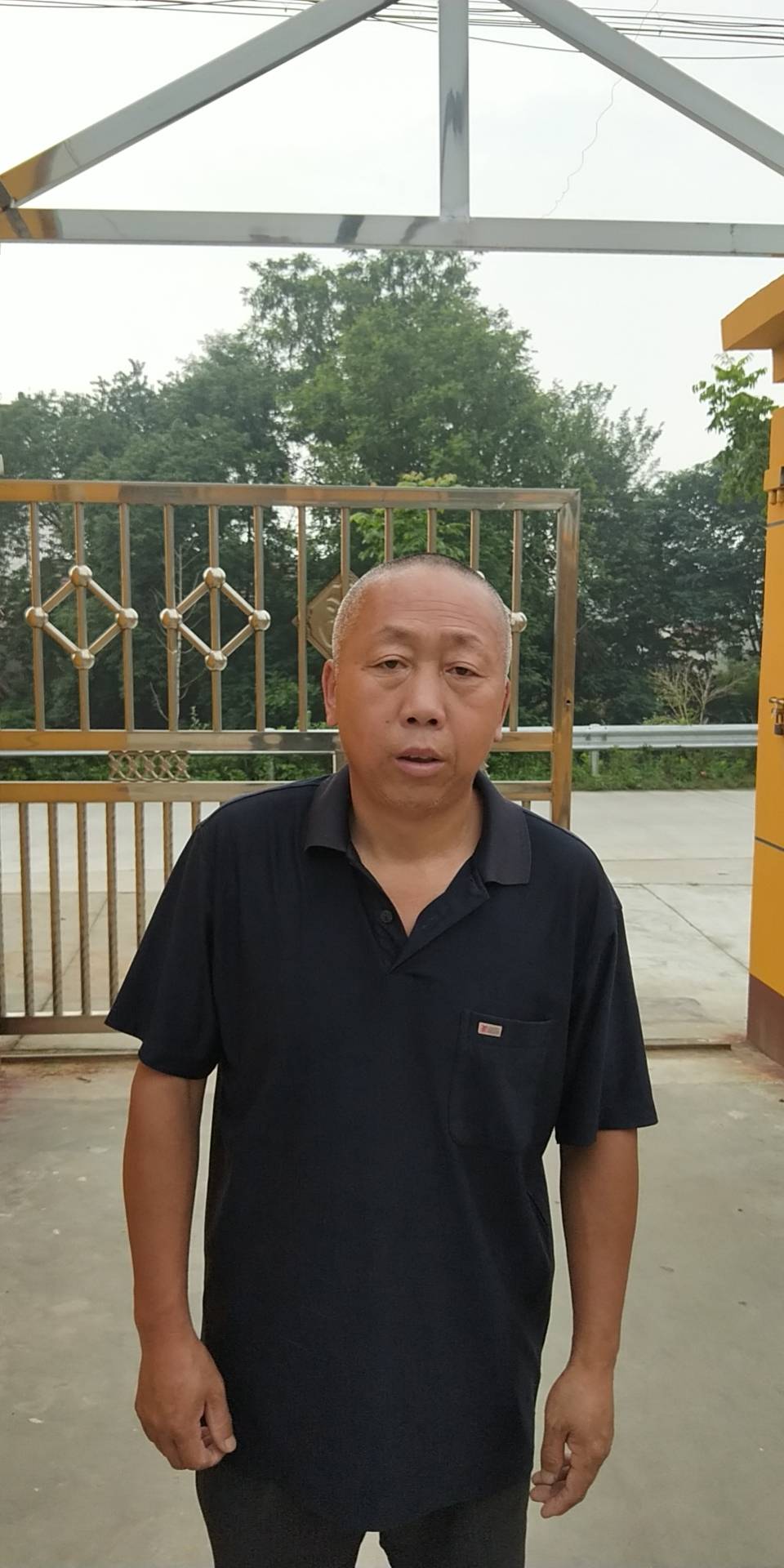 走失者照片 如有发现或收留者重金酬谢。