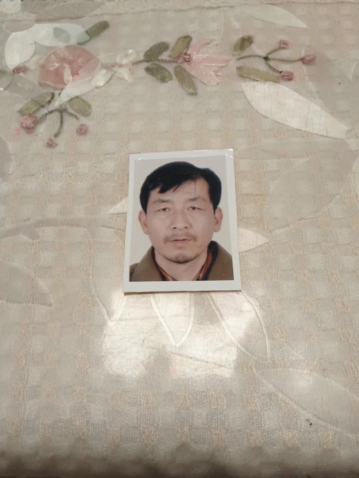 走失者照片 是否在上海街头见过此人