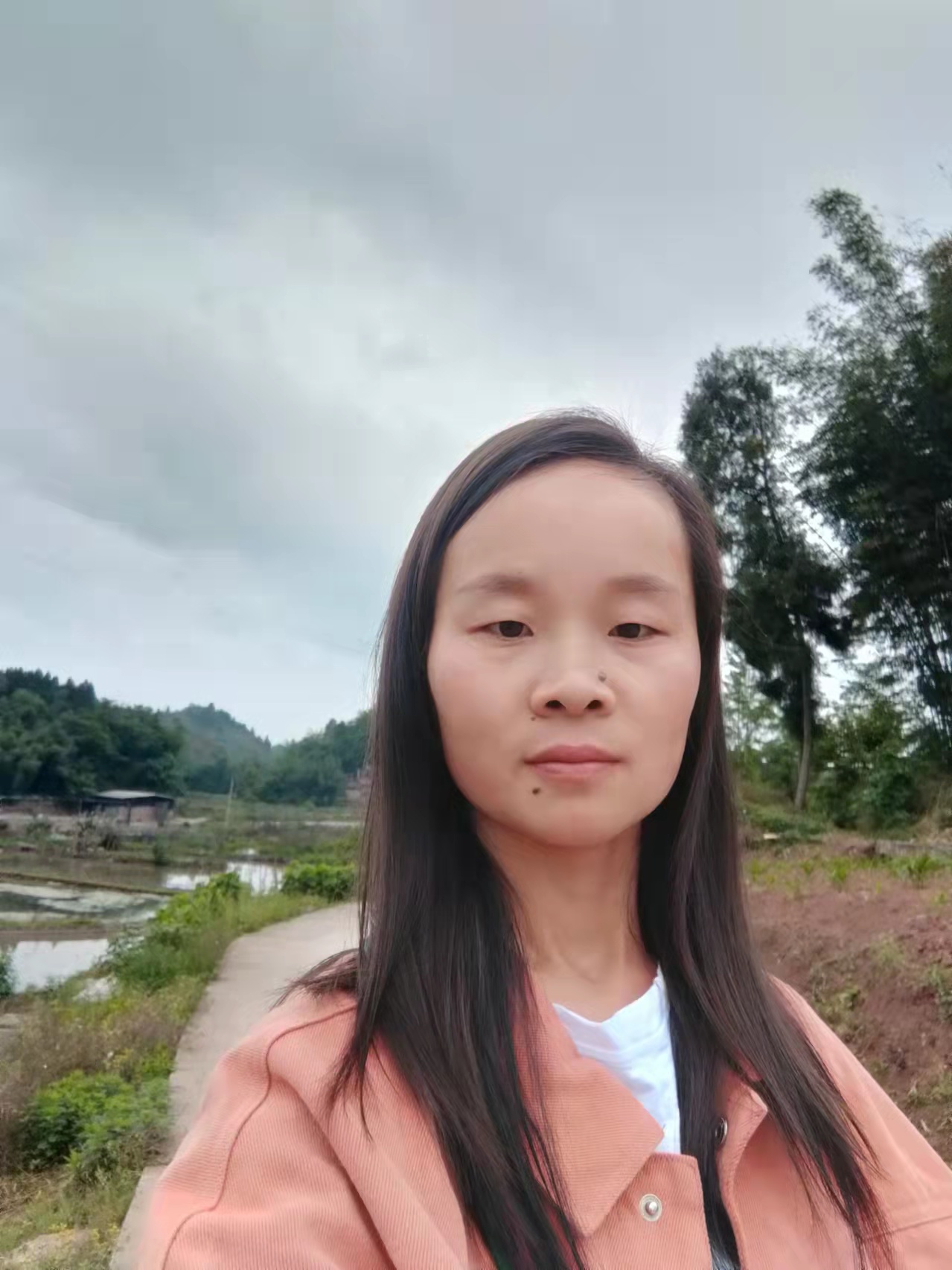 走失者照片 本人郑堂勇是她丈夫在此希望通过大家...