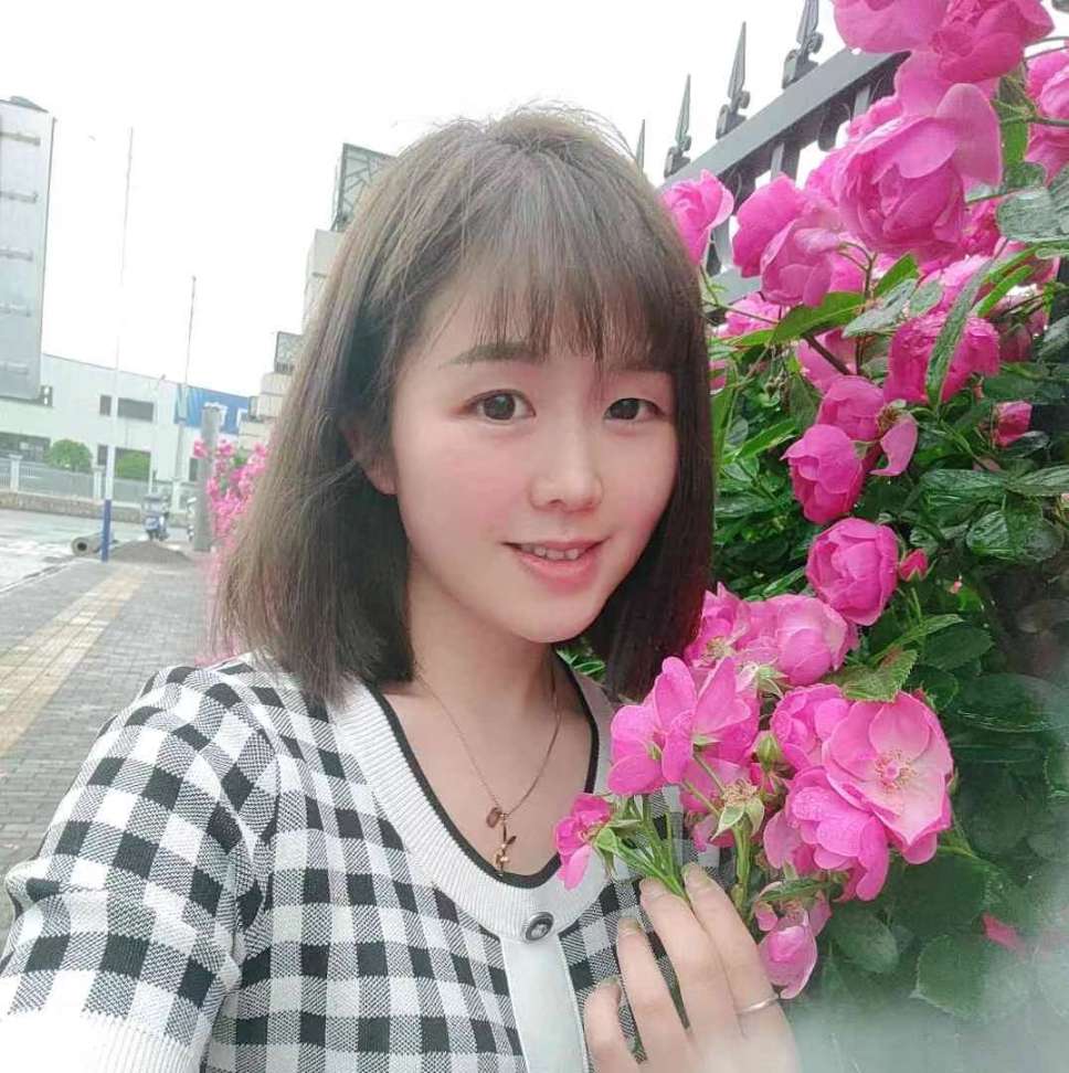 走失者照片 请大家帮找一下女儿