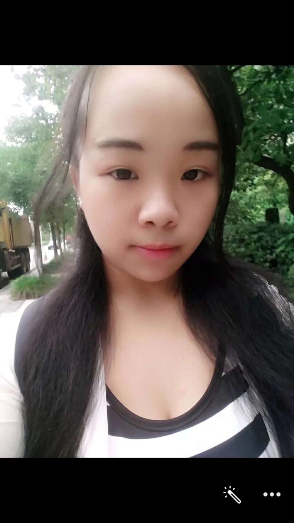 走失者照片 两个孩子等她回家