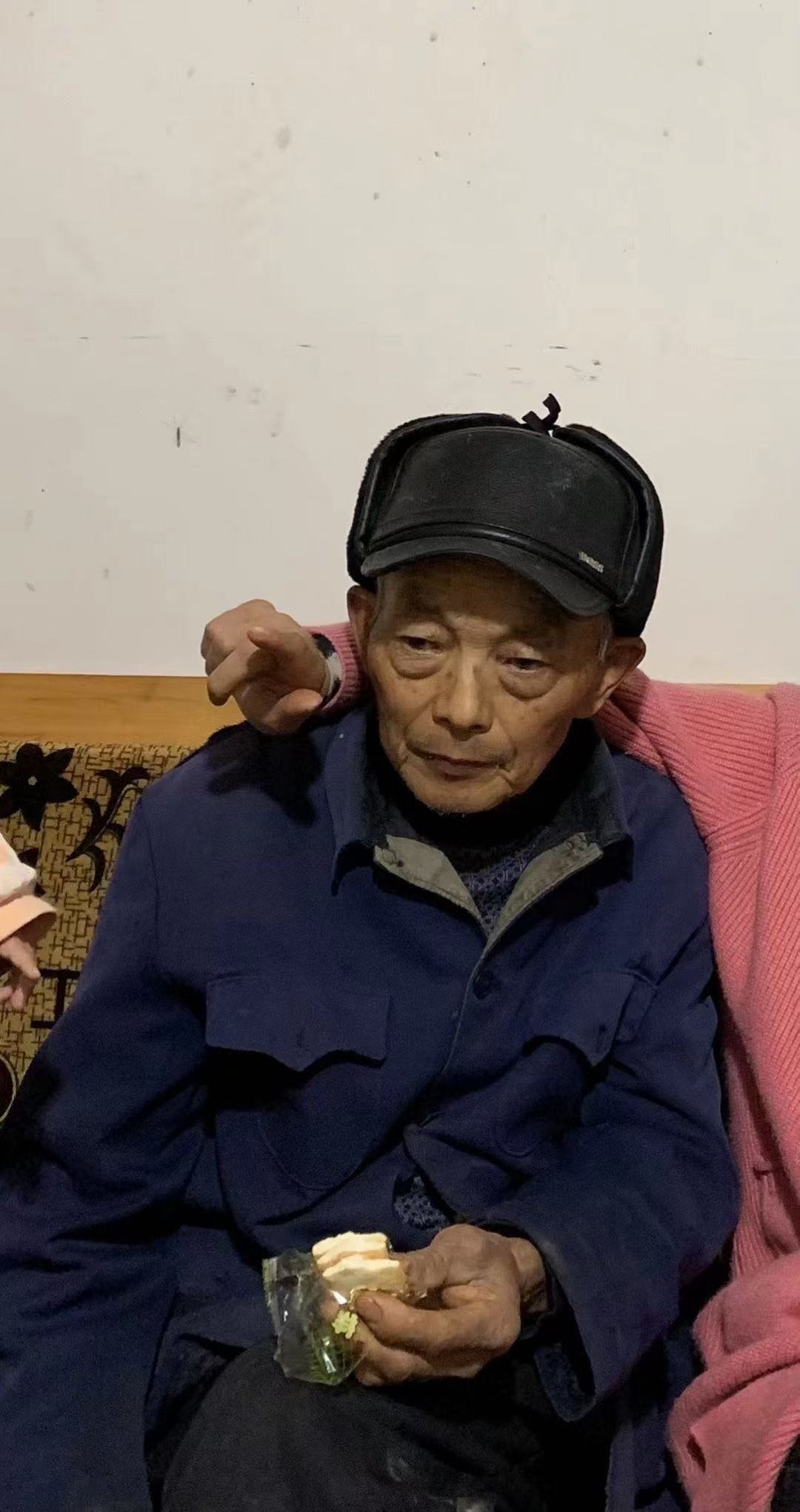 走失者照片 75岁的爷爷走丢今天二十天了无法想...