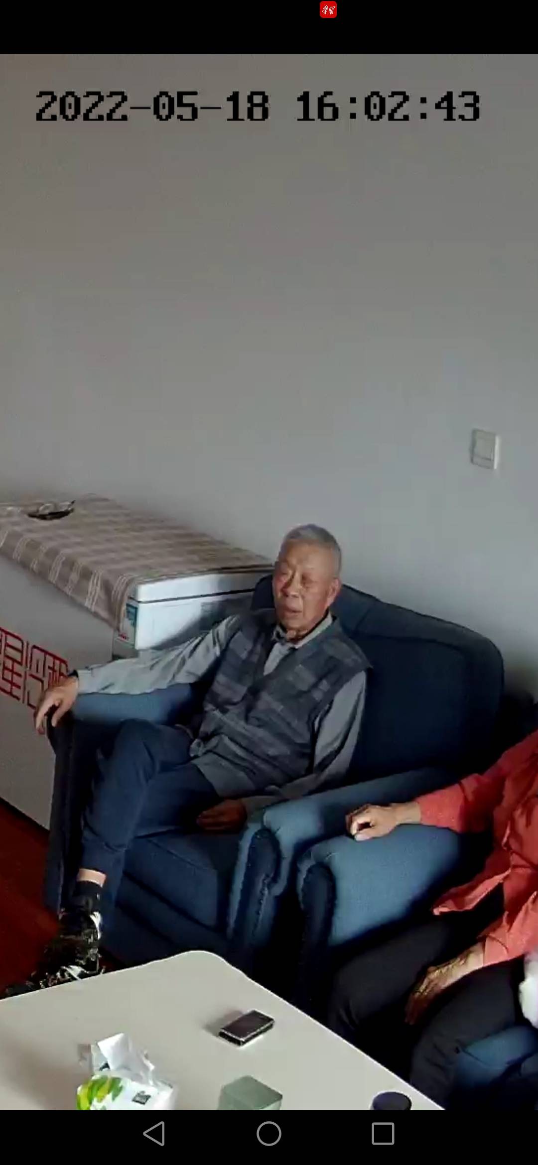 走失者照片 希望爱心人士留意给过您身边的单个老...