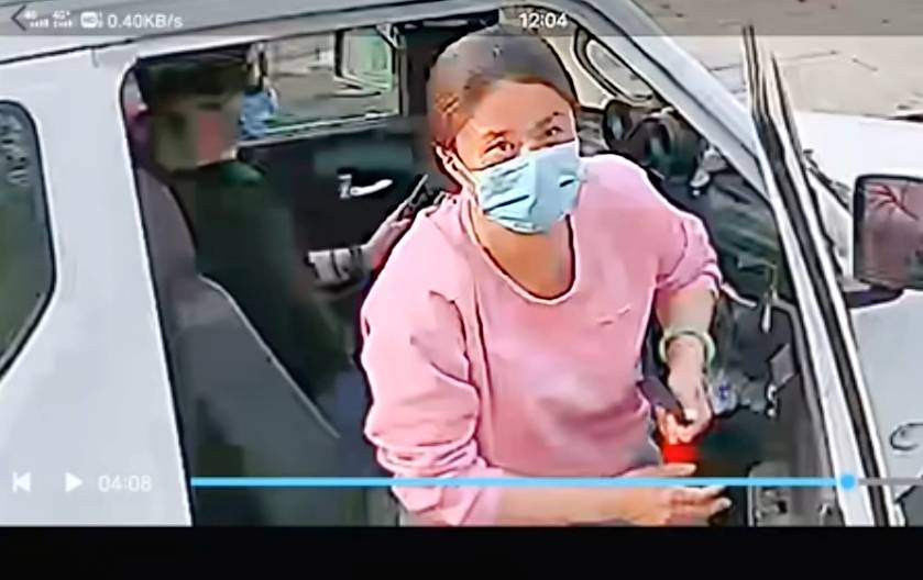 走失者照片 寻找两位姐姐和这辆四轮电瓶车