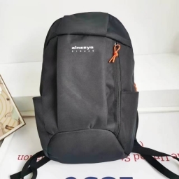 走失者照片 身份证银行卡钱包现金等