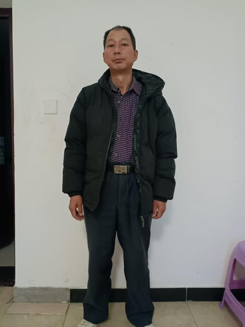 走失者照片 乌鲁木齐市寻亲：五旬男子被救助，自...
