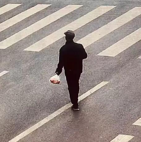 走失者照片 渭南市寻人：七旬老人走失，穿黑色上...