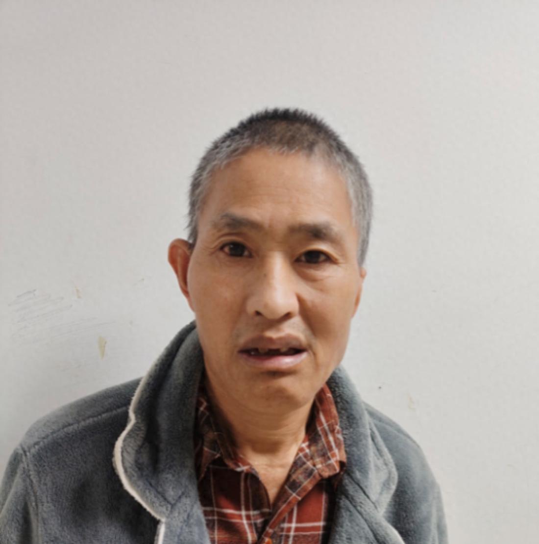 走失者照片 商丘市寻亲：六旬老人被救助，单耳残...
