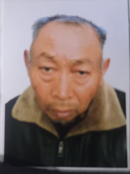 走失者照片 驻马店市寻人：六旬老人走失，患小脑...