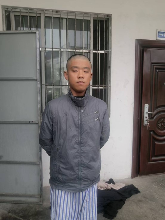 走失者照片 德阳市寻亲：青年男子被救助，穿黑色...
