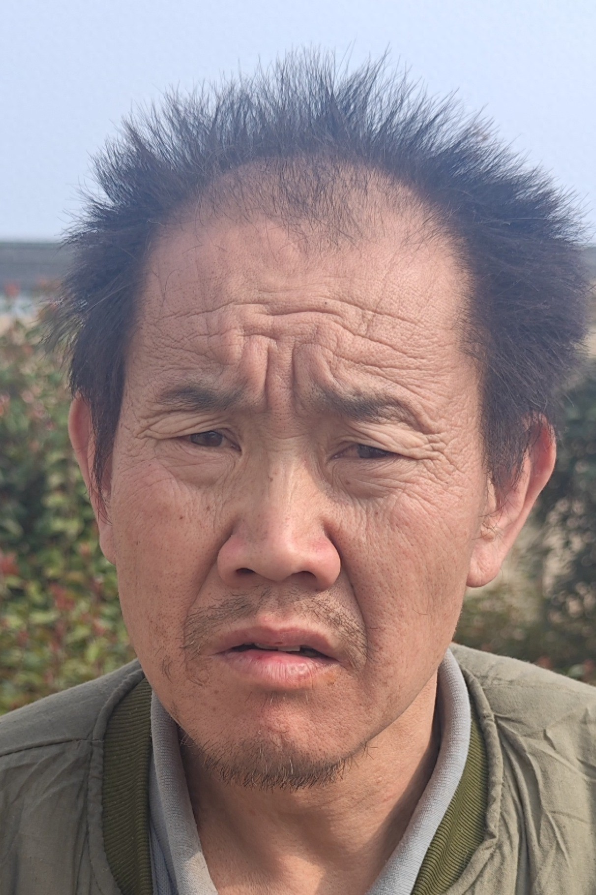 走失者照片 阜阳市寻亲：五旬男子被救助，自述叫...