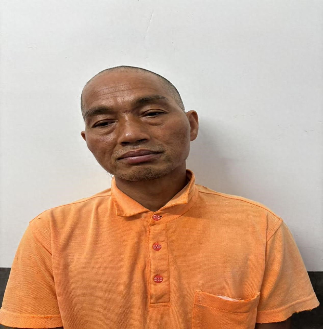 走失者照片 潮州市寻亲：五旬男子被救助，高1米...