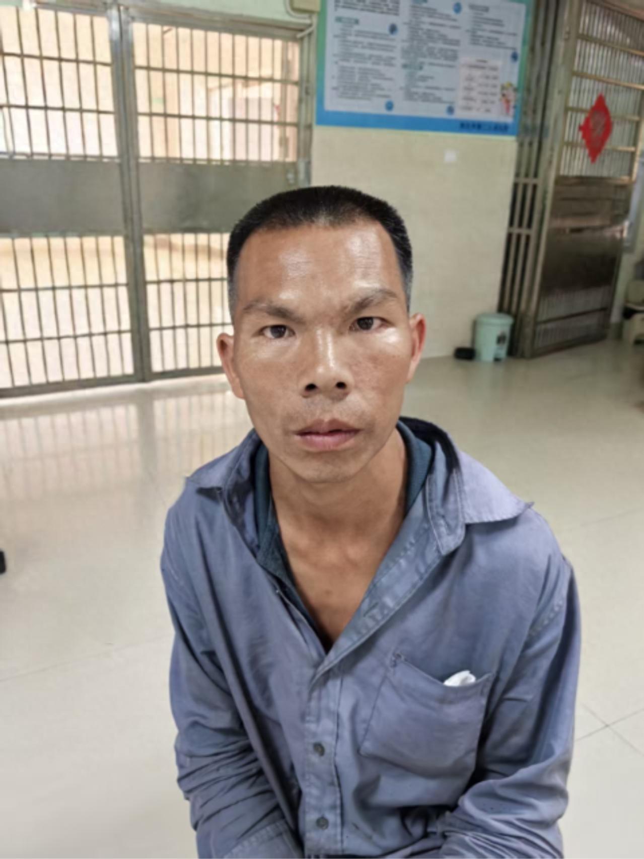 走失者照片 崇左市寻亲：中年男子被救助，穿蓝色...