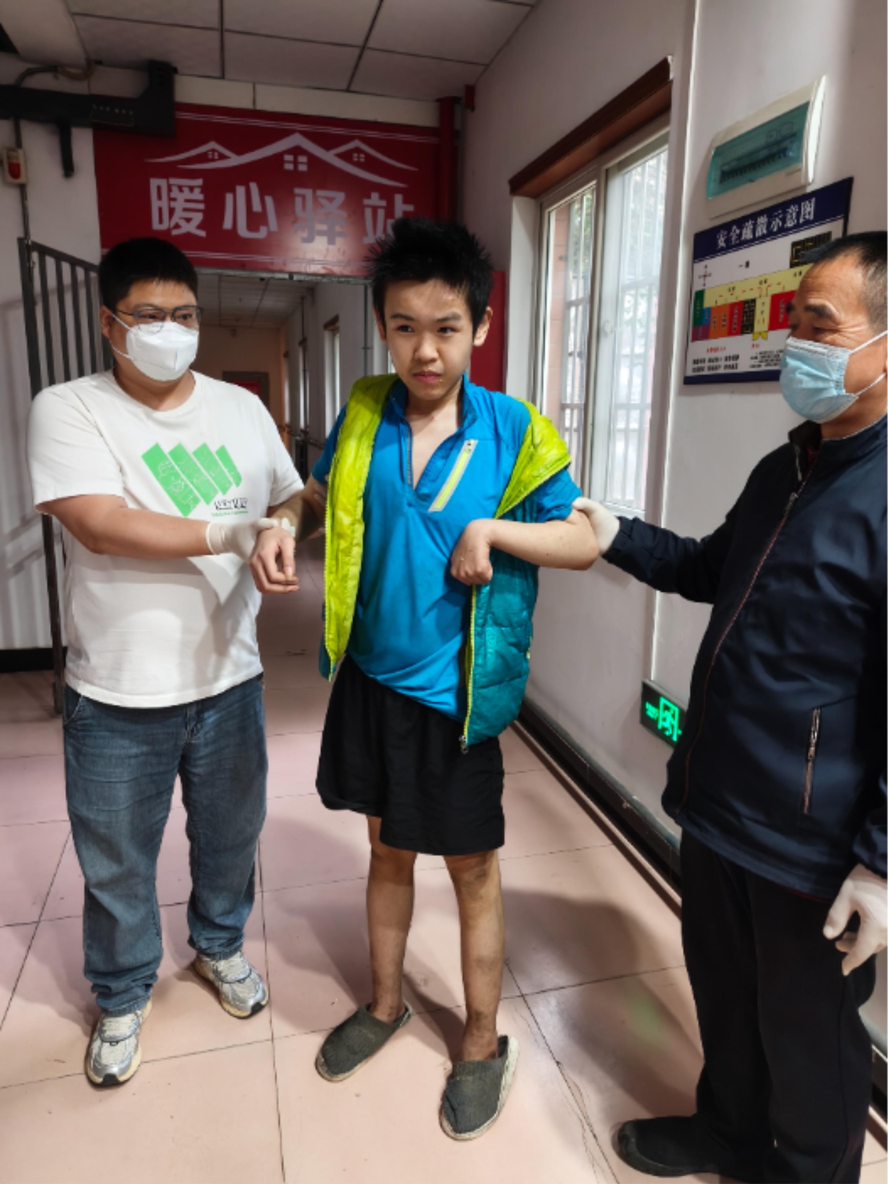 走失者照片 西安市寻亲：15岁男孩被救助，自述...