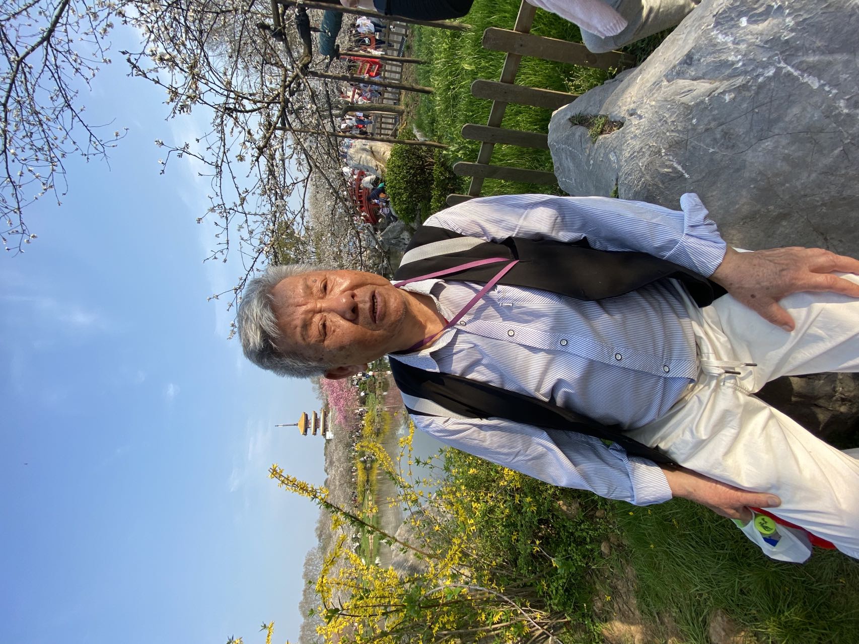 走失者照片 武汉市寻人：八旬老人走失，穿浅色T...