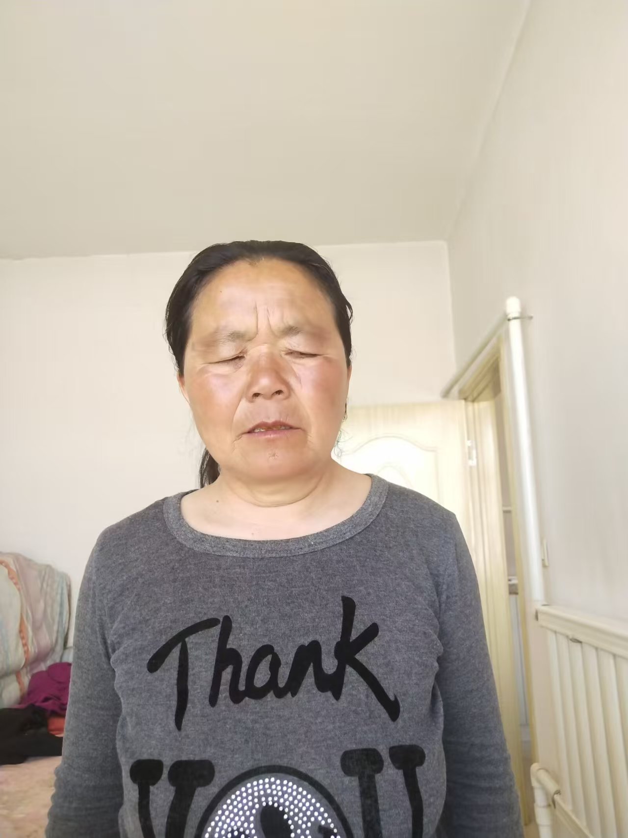 走失者照片 巴彦淖尔市寻人：六旬老太走失，高1...
