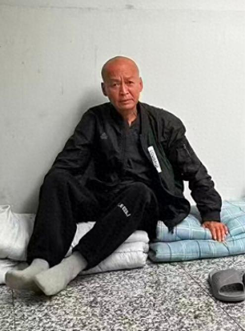 走失者照片 宁波寻亲：五旬男子被救助，自述叫邝...