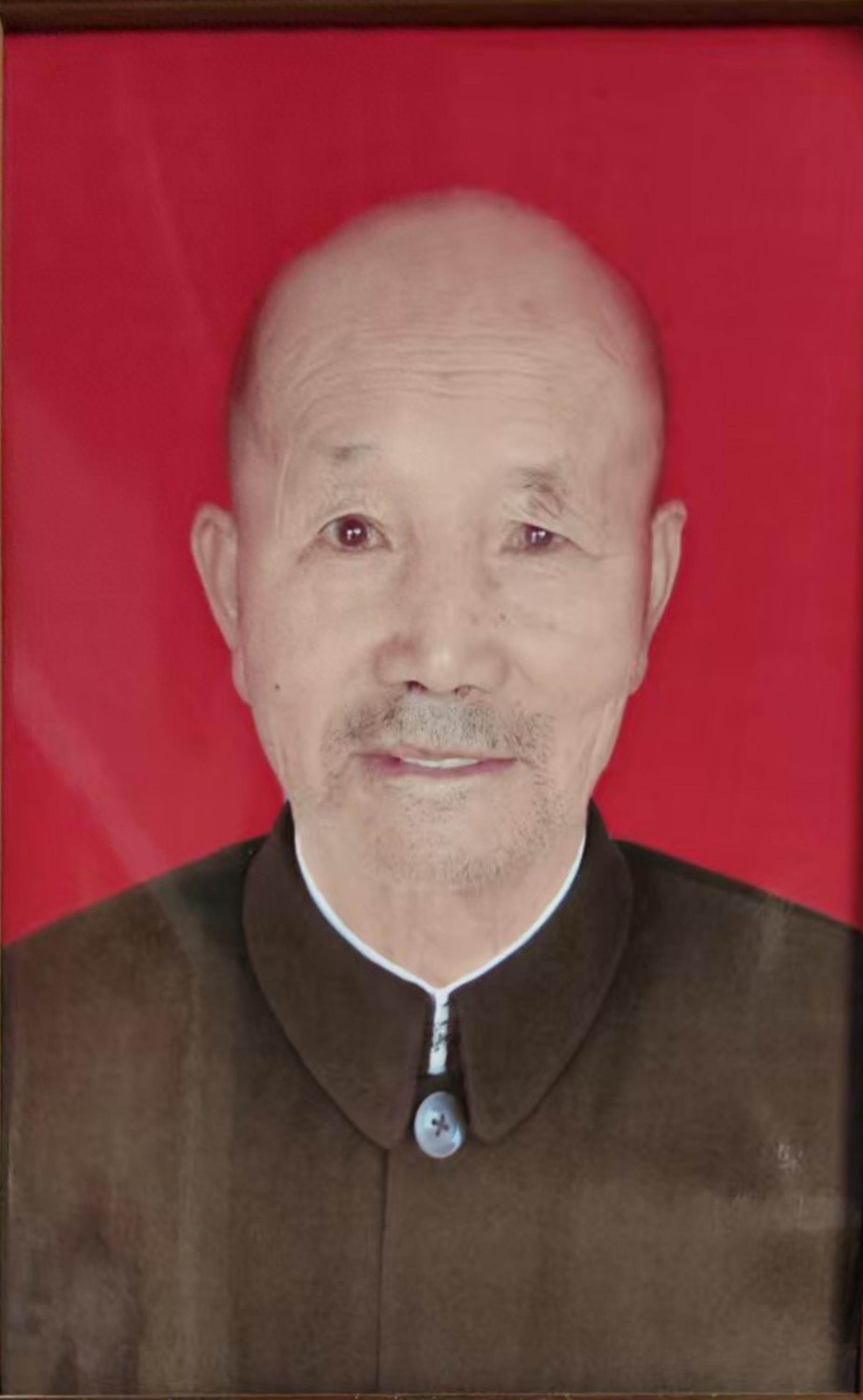 走失者照片 宁波市寻人：八旬老人走失，穿黑色长...