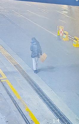 走失者照片 中山市寻人：六旬老太走失，穿黑色羽...