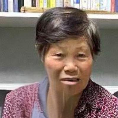 走失者照片 郑州市寻人：七旬老太走失，穿浅色外...