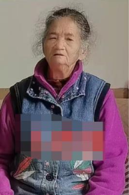 走失者照片 曲靖市寻人：八旬老太走失，穿蓝色上...