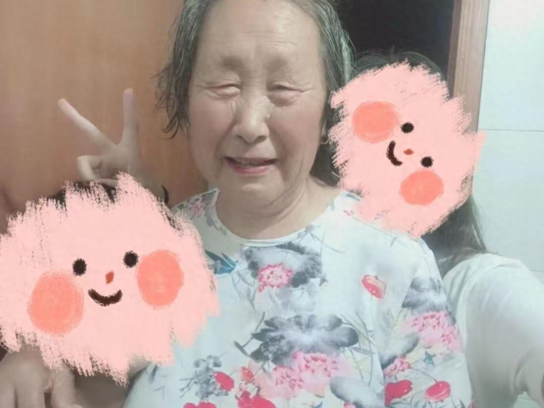 走失者照片 泰州市泰兴市寻人：七旬老太走失，穿...