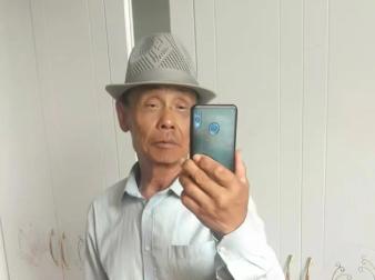 走失者照片 赤峰市寻人：七旬老人走失，穿棕色皮...