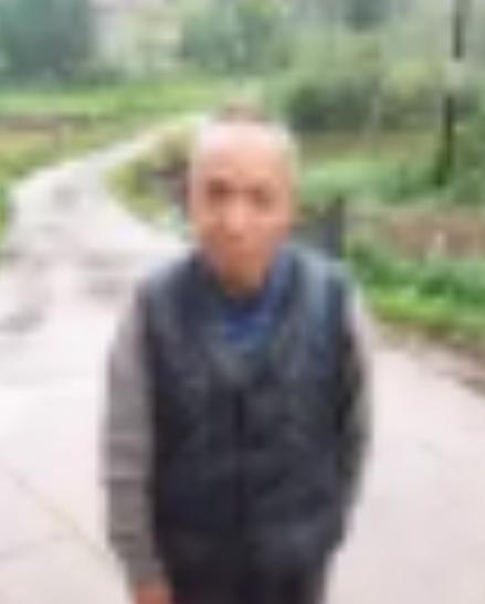走失者照片 达州市寻人：六旬老人走失，穿黑色上...
