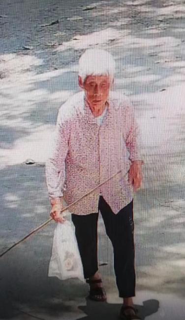 走失者照片 娄底市涟源市寻人：八旬老太走失，白...