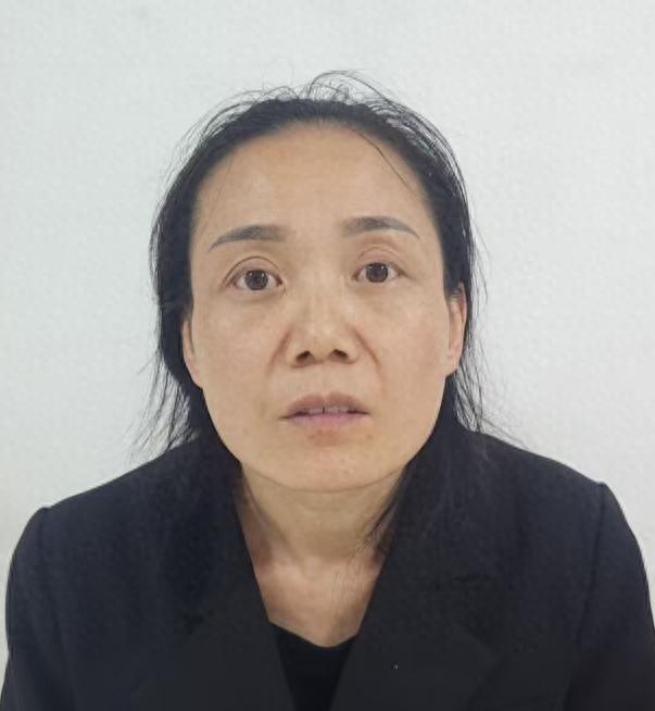 走失者照片 廊坊市寻亲：中年女子被救助，穿黑色...