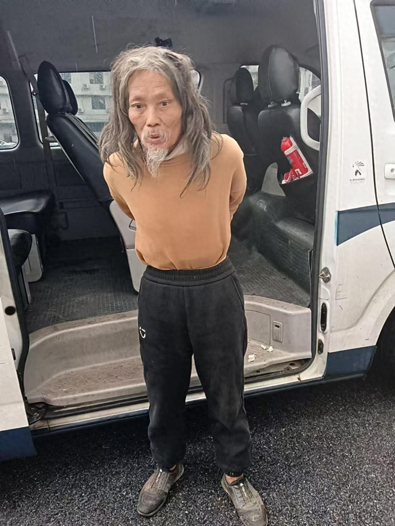 走失者照片 长沙市浏阳市寻亲：六旬老人被救助，...