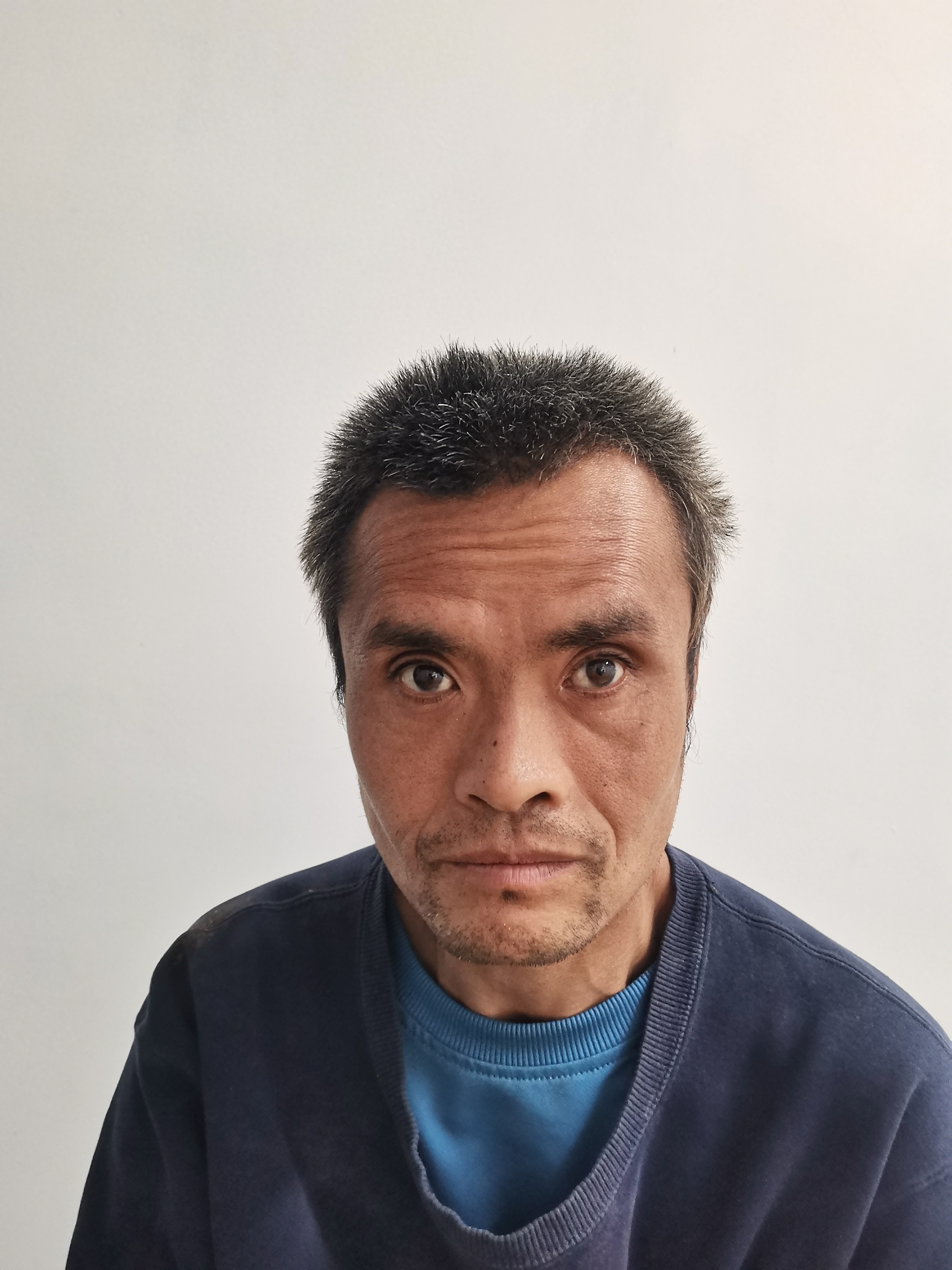 走失者照片 天津市寻亲：五旬男子被救助，穿迷彩...