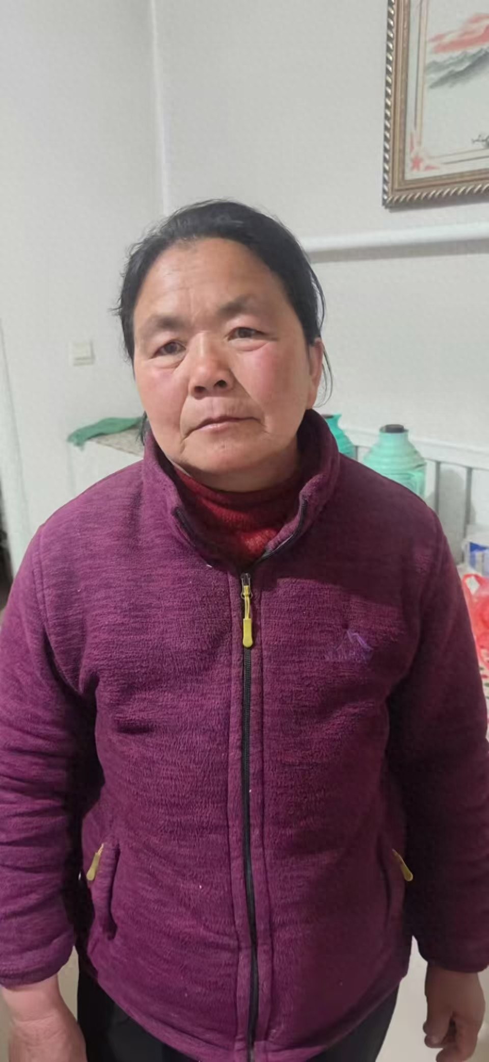 走失者照片 巴彦淖尔市寻人：六旬老太走失，高1...