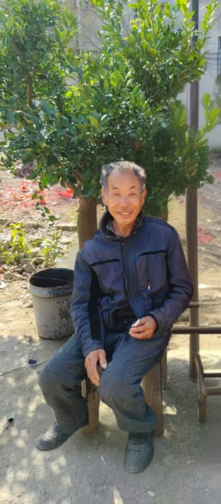 走失者照片 黄冈市寻人：六旬老人走失，高1米6...