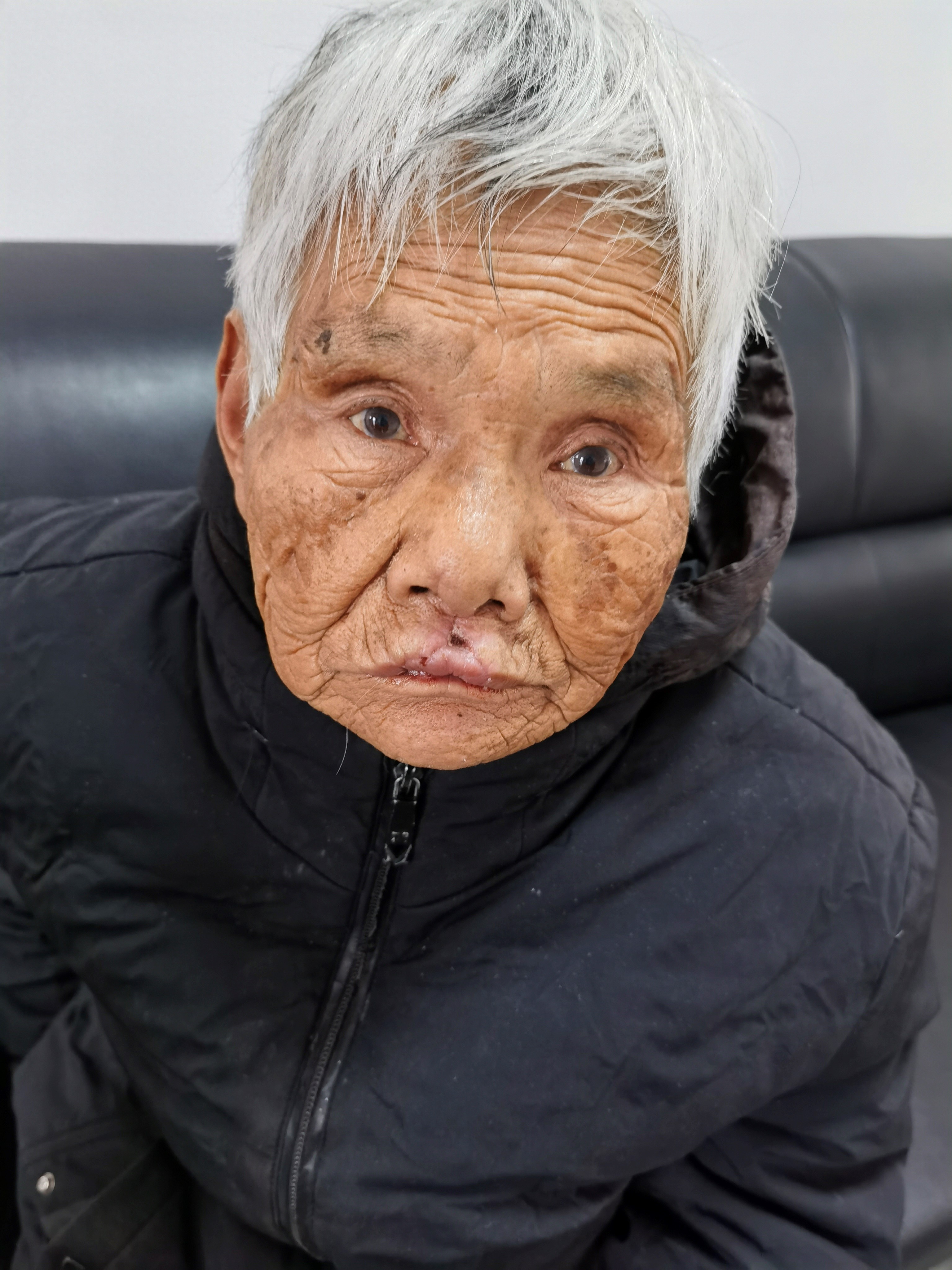 走失者照片 郑州市新密市寻亲：七旬老太被救助，...