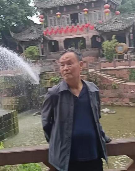 走失者照片 贵阳市寻人：七旬老人走失，患阿尔茨...