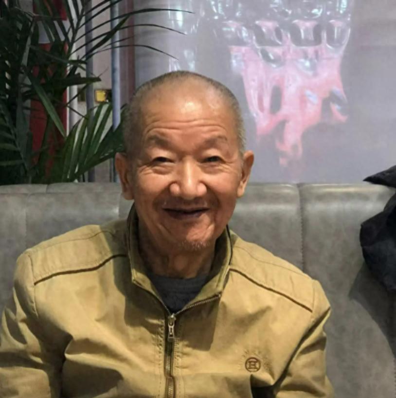 走失者照片 资阳市寻人：七旬老人走失，穿黑色短...